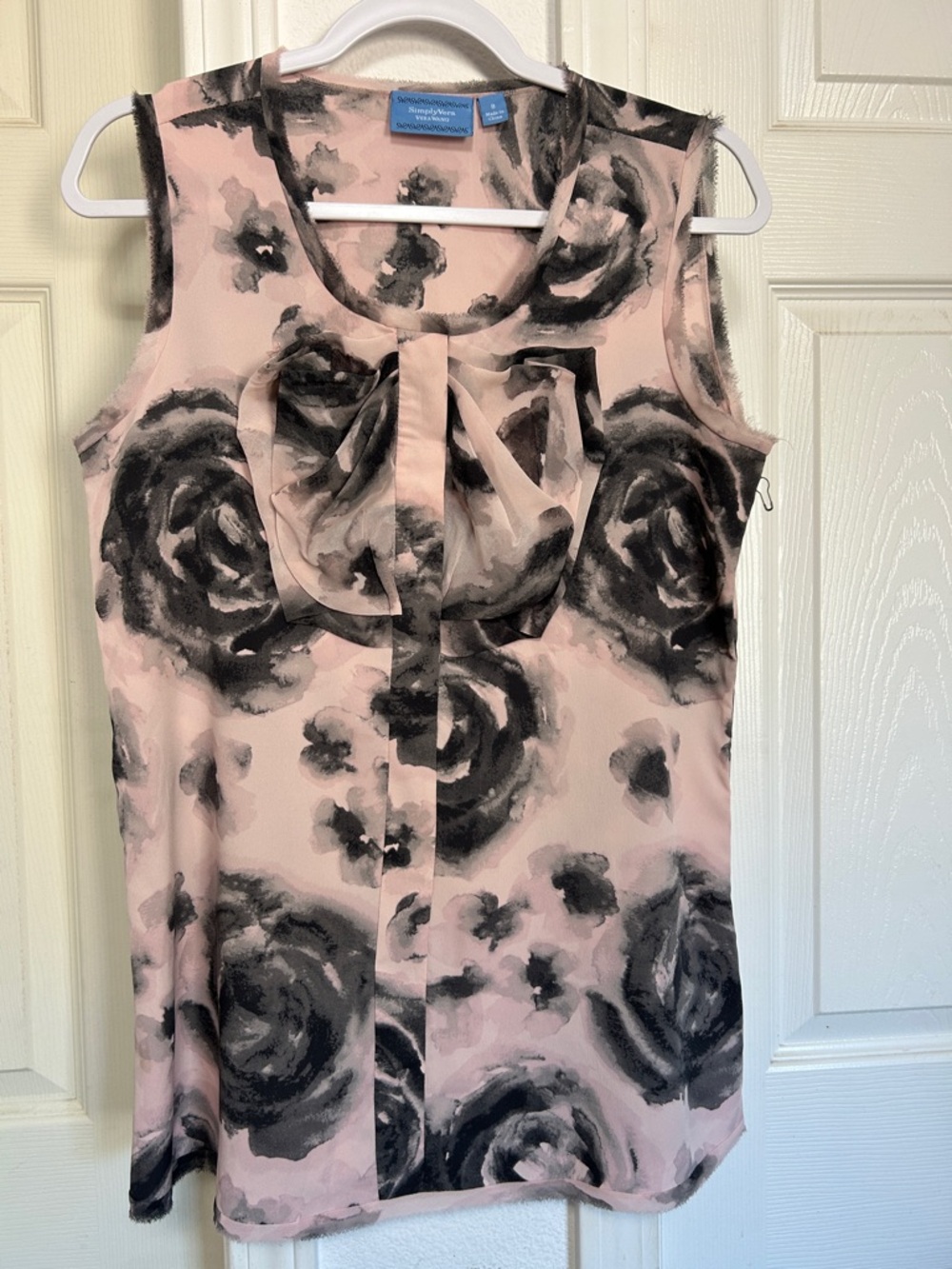 NWOT Size 8 Simply Vera Wang Tank